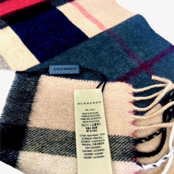 NWT Burberry Reversible Cashmere Scarf - Picture 2 of 6